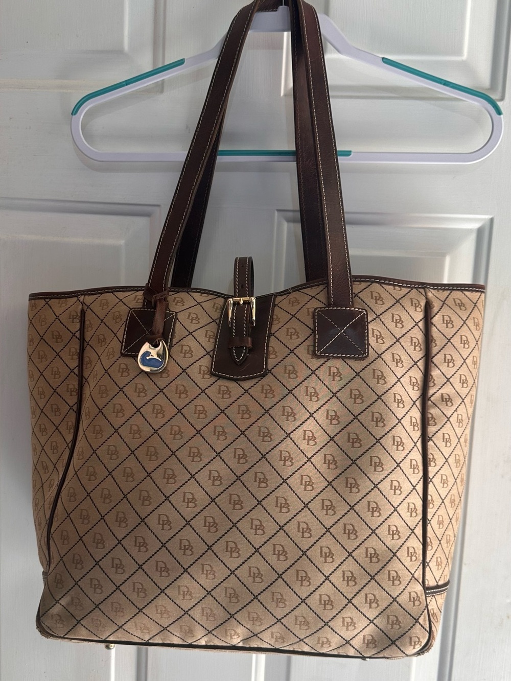 Dooney & Bourke Tan Brown Signature Tote with Dark Brown Trim